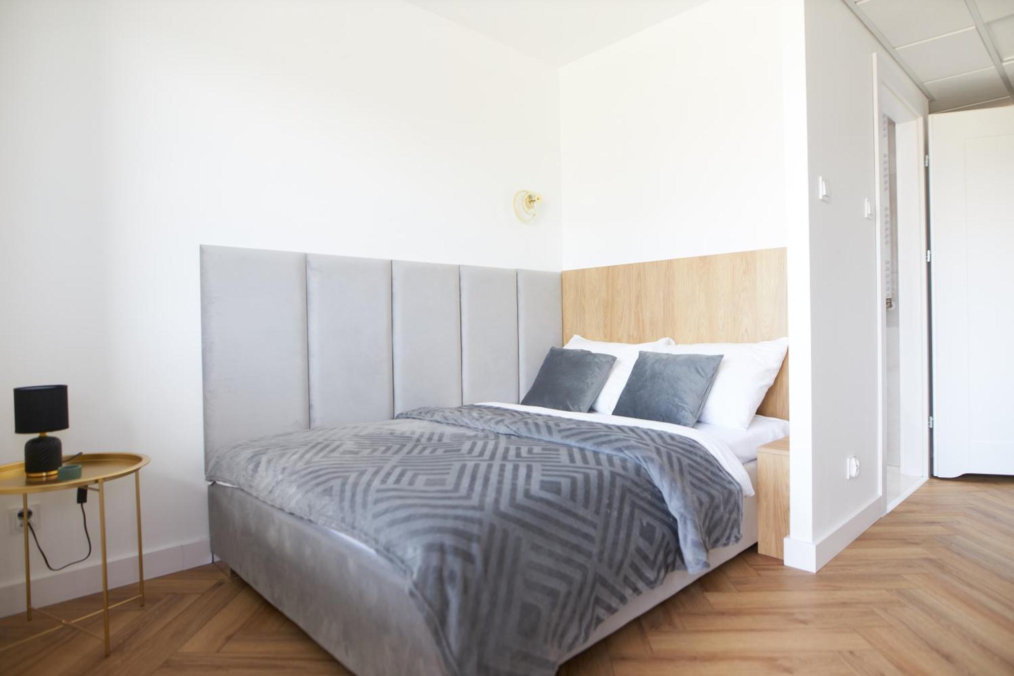 Gold Apartments Pileckiego ワルシャワ エクステリア 写真