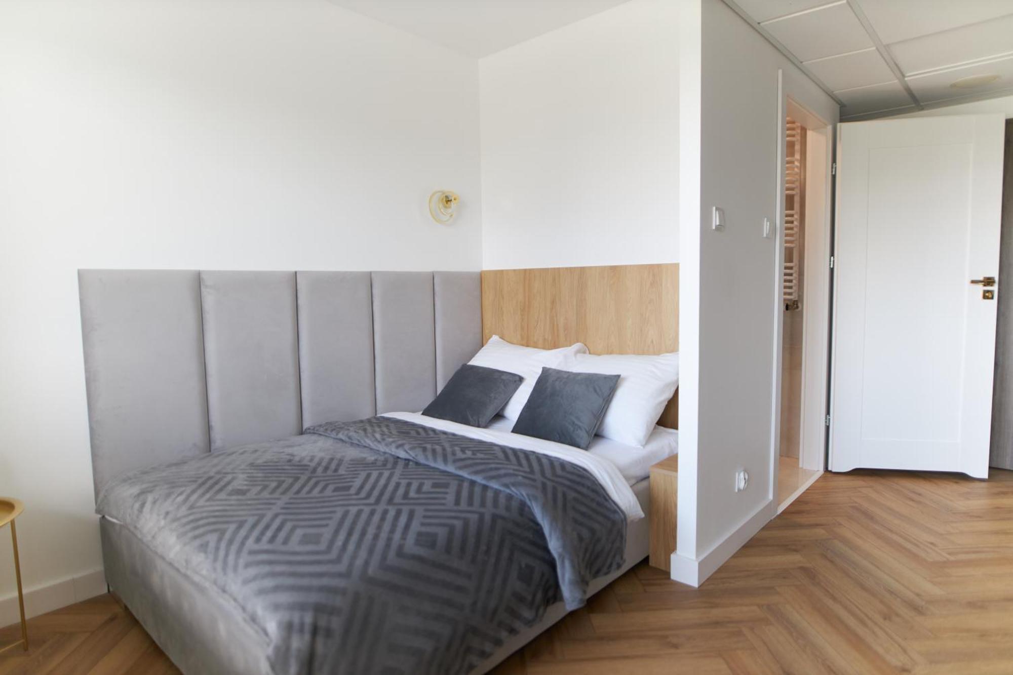 Gold Apartments Pileckiego ワルシャワ エクステリア 写真